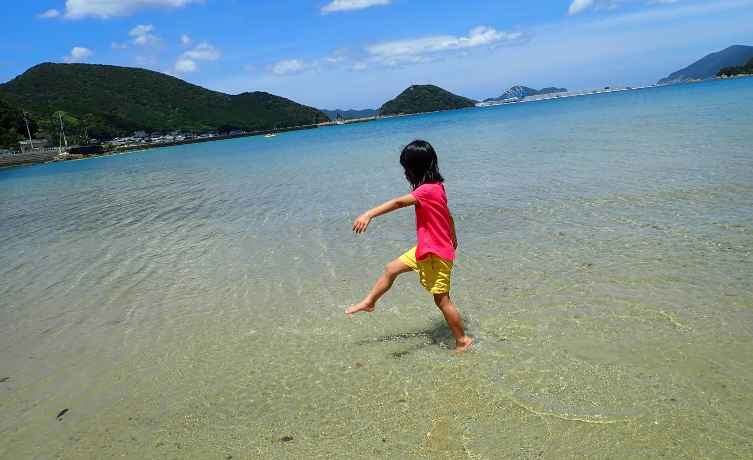 上五島三本松の綺麗な海