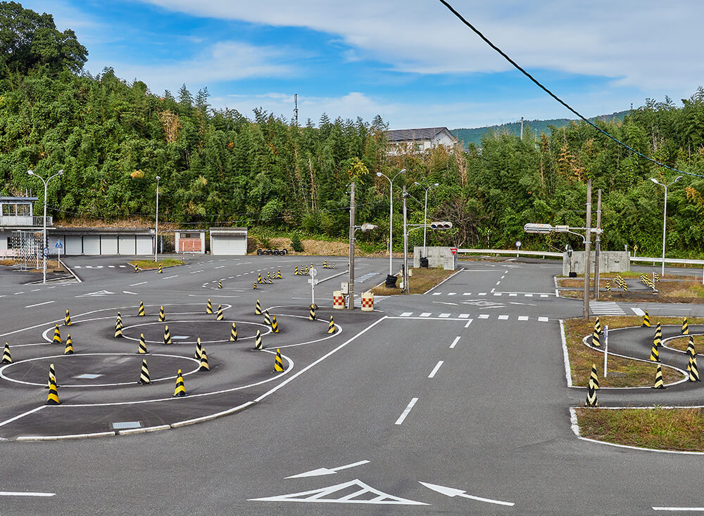 普通自動車運転免許の取得費用の一部を助成