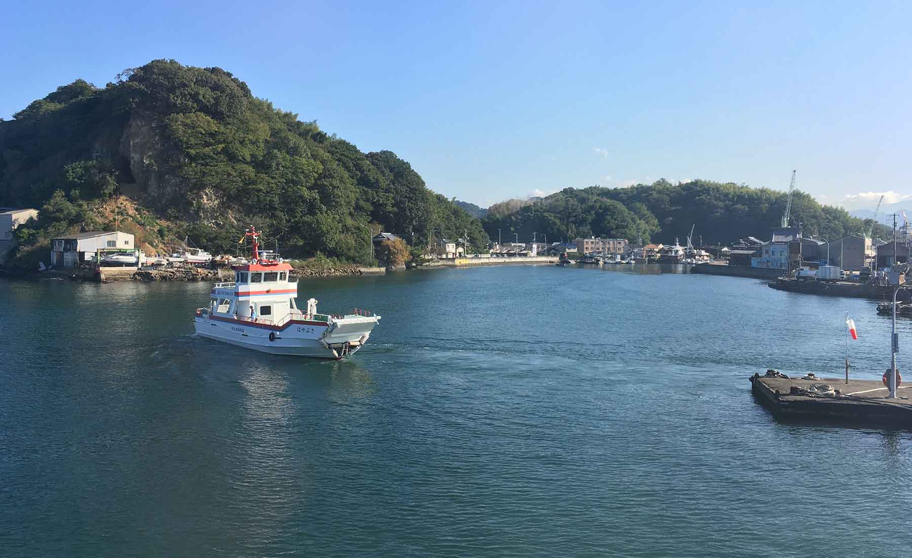 自然豊かな松山の海