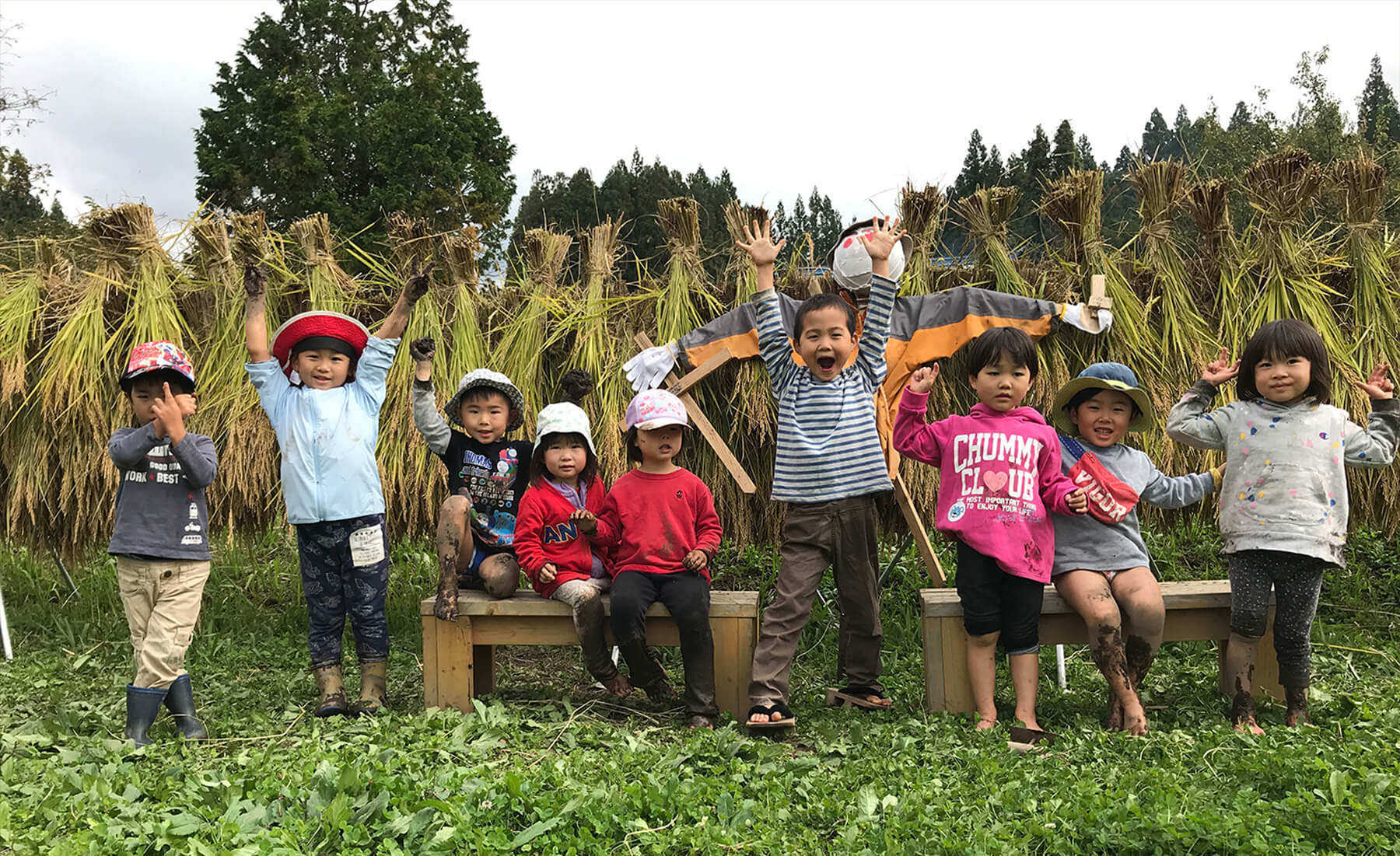 里山ようちえん おやまのうちの子どもたち