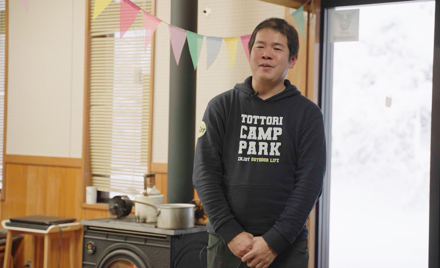 インタビューを受ける石黒さん