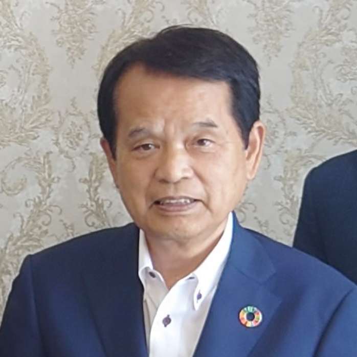 弓場 秋信
