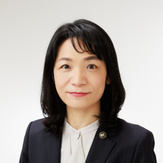 石山 志保