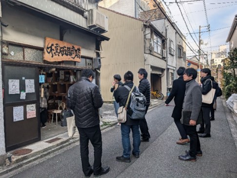 不真面目商店(コミュニティスペース)